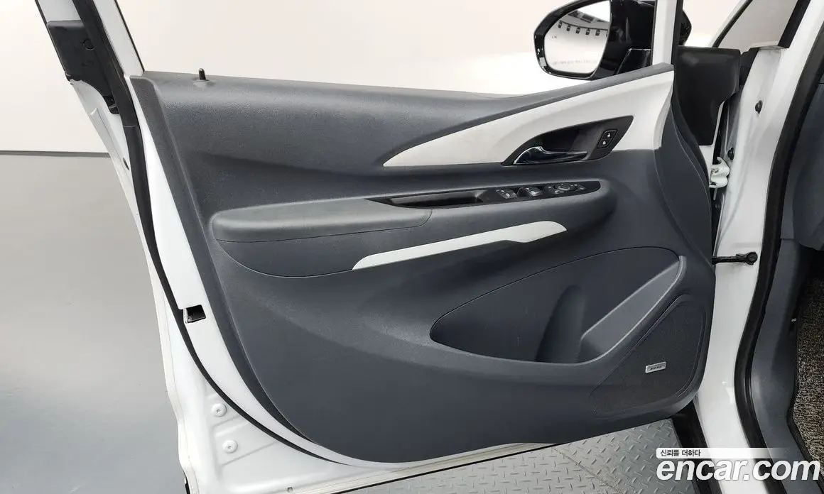 Chevrolet Bolt EV 2018 0.2 автомат (гидро), фото 14