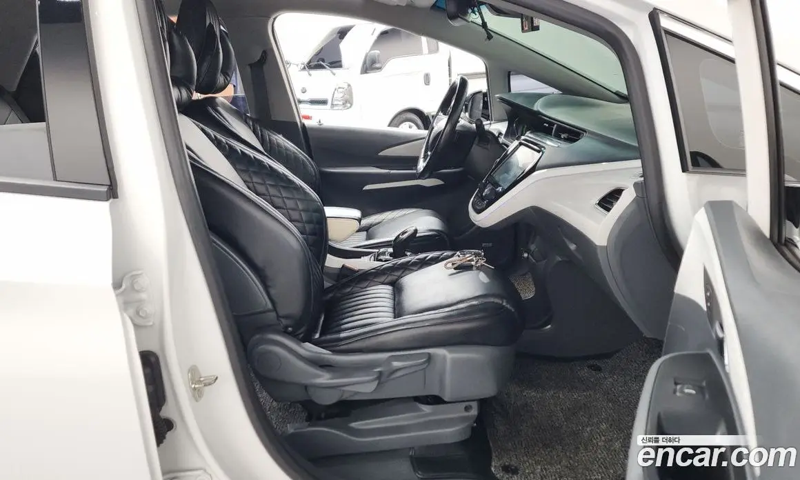 Chevrolet Bolt EV 2018 0.2 автомат (гидро), фото 16