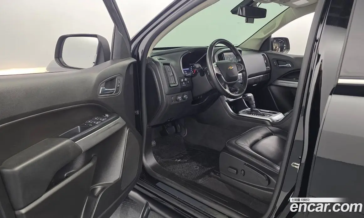 Chevrolet Colorado 2021 3.6 автомат (гидро), фото 13