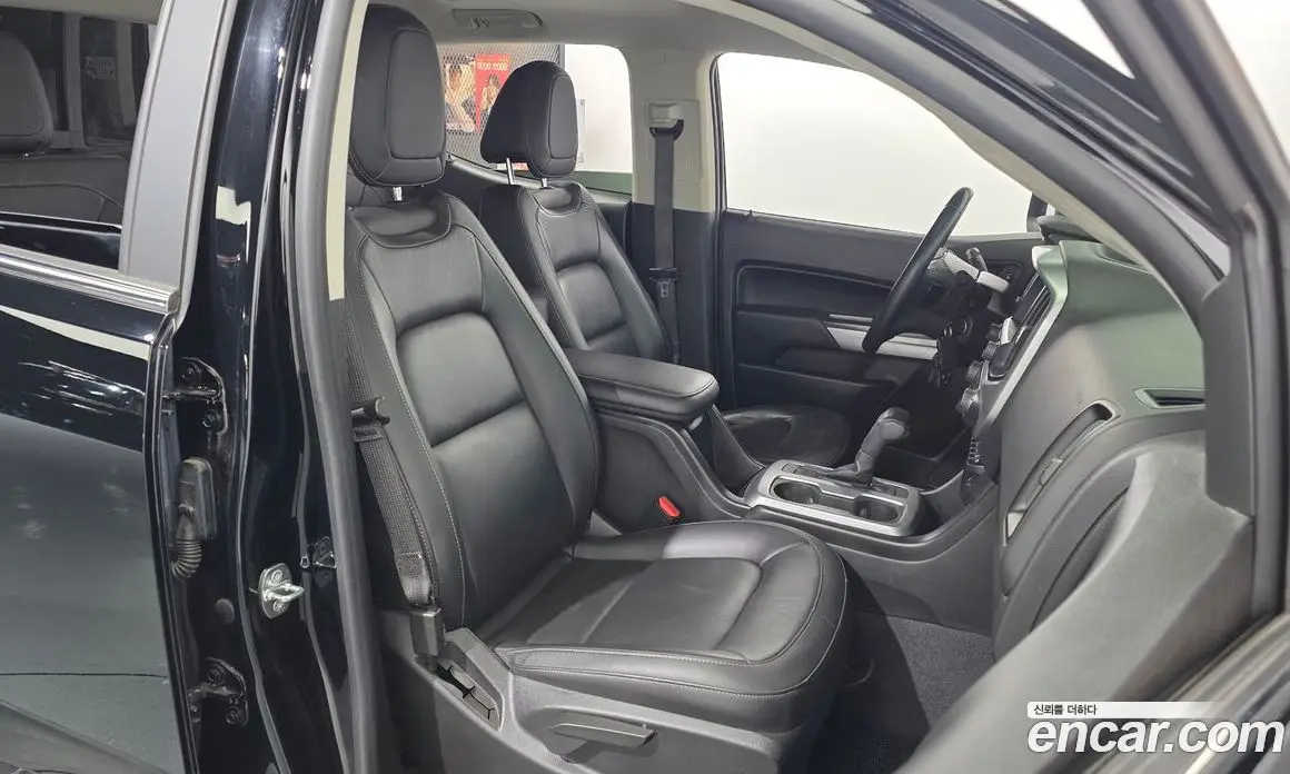 Chevrolet Colorado 2021 3.6 автомат (гидро), фото 16