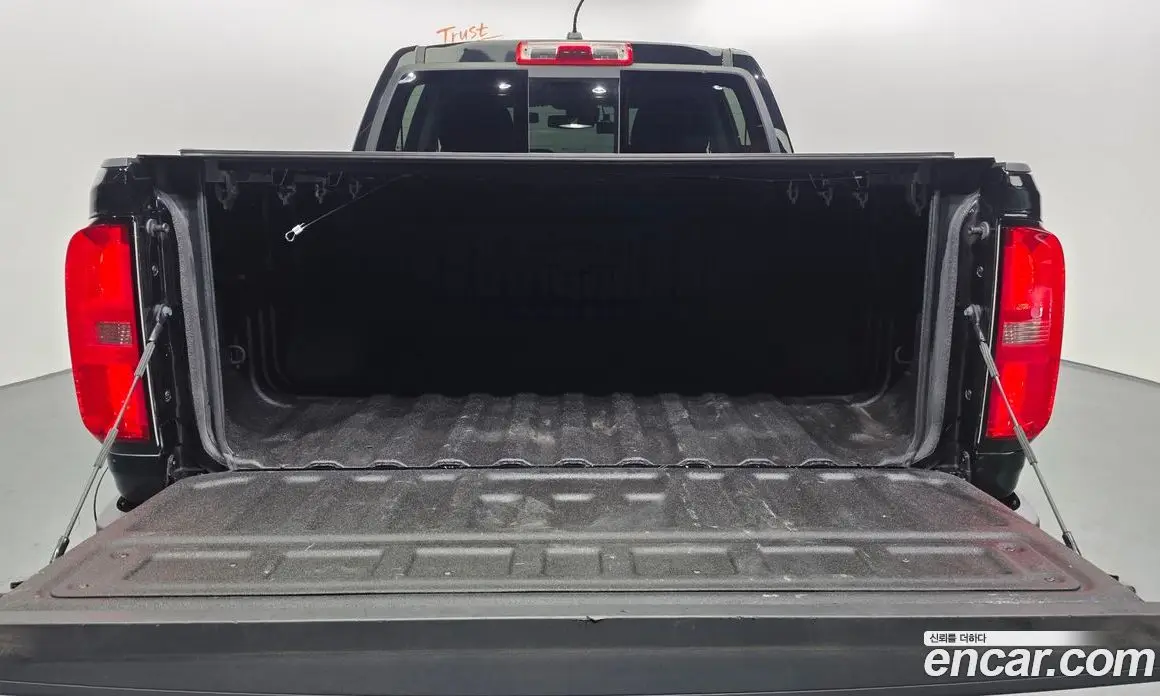 Chevrolet Colorado 2021 3.6 автомат (гидро), фото 25