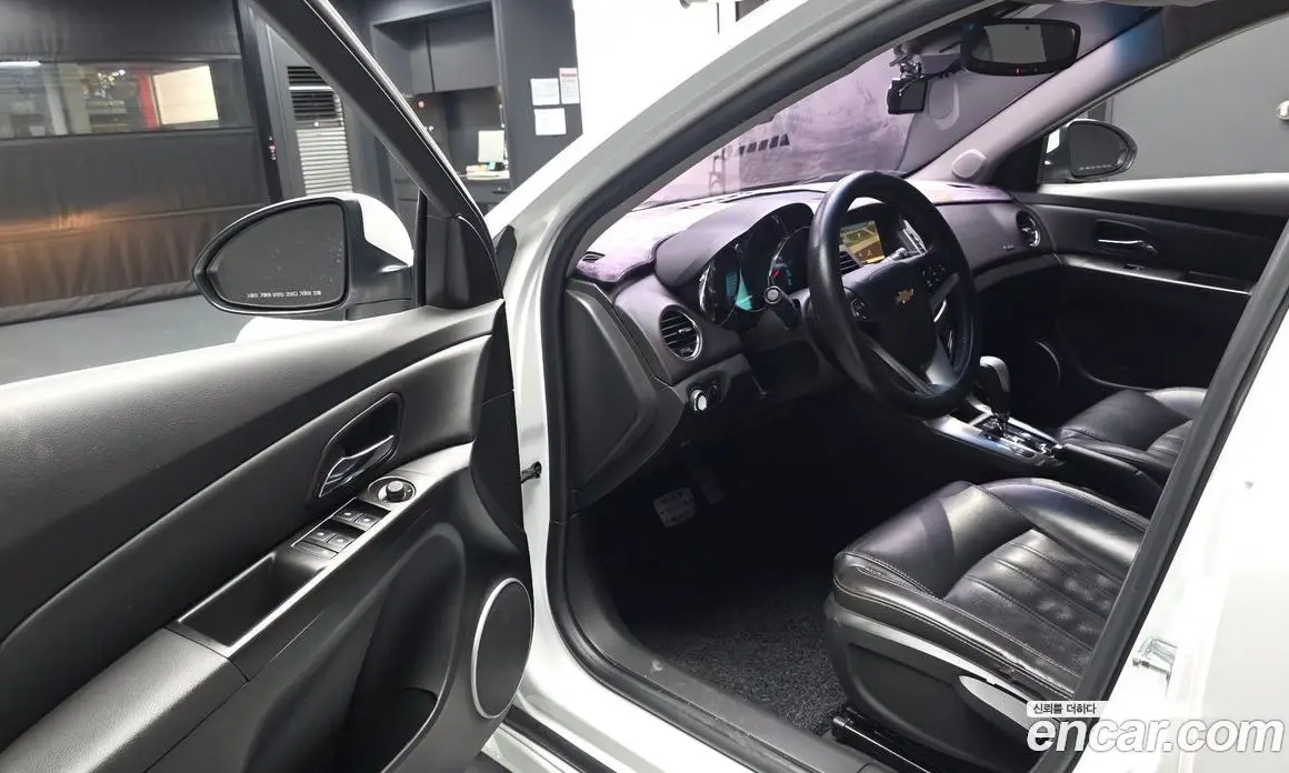 Chevrolet Cruze 2014 1.8 автомат (гидро), фото 13