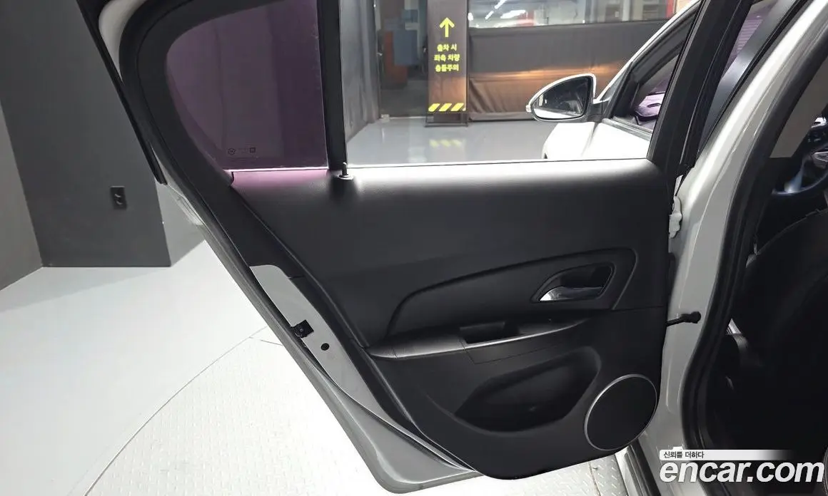 Chevrolet Cruze 2014 1.8 автомат (гидро), фото 15