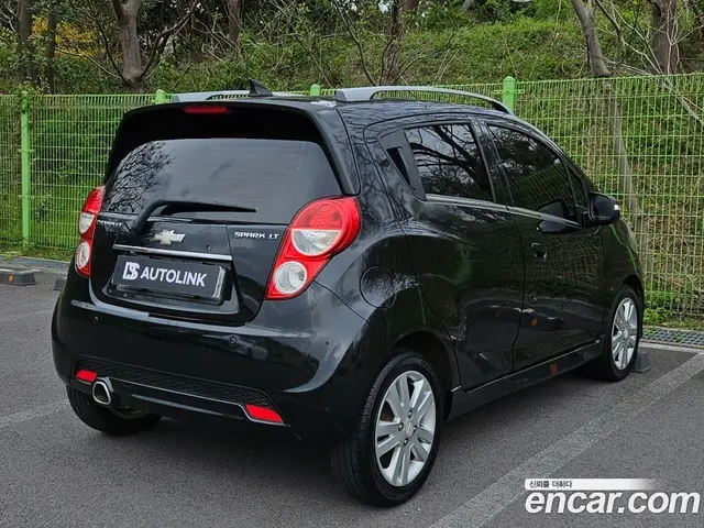 Chevrolet Spark 2013 1.0 автомат (гидро), миниатюра 2