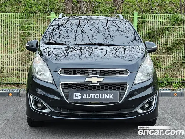 Chevrolet Spark 2013 1.0 автомат (гидро), миниатюра 3