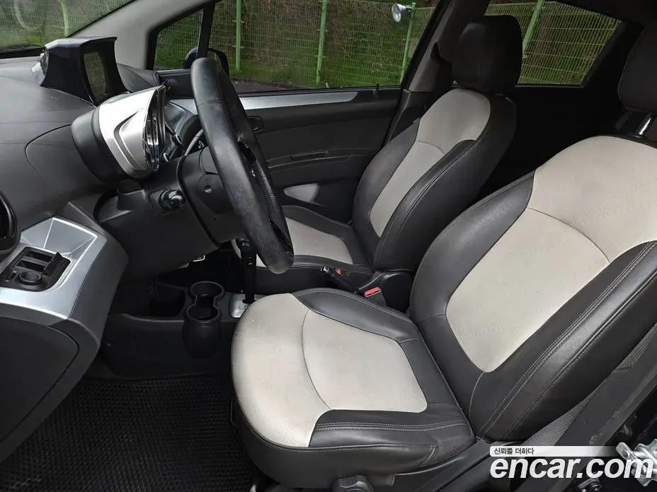 Chevrolet Spark 2013 1.0 автомат (гидро), фото 10