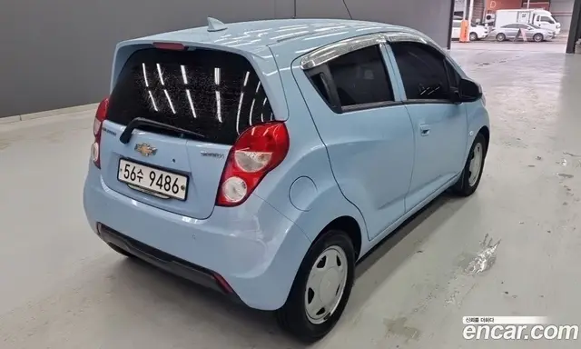 Chevrolet Spark 2014 1.0 автомат (гидро), миниатюра 2