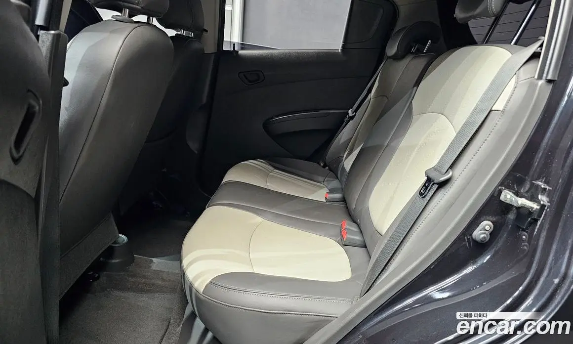 Chevrolet Spark 2015 1.0 автомат (гидро), фото 16