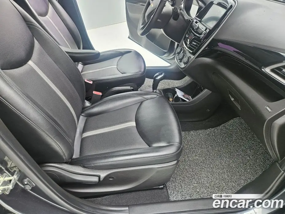 Chevrolet Spark 2019 1.0 автомат (гидро), фото 18