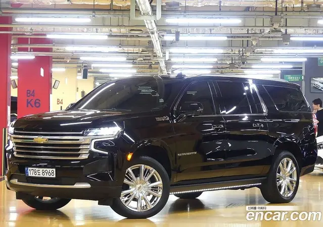 Chevrolet Surburban, 2021, 30 996 км