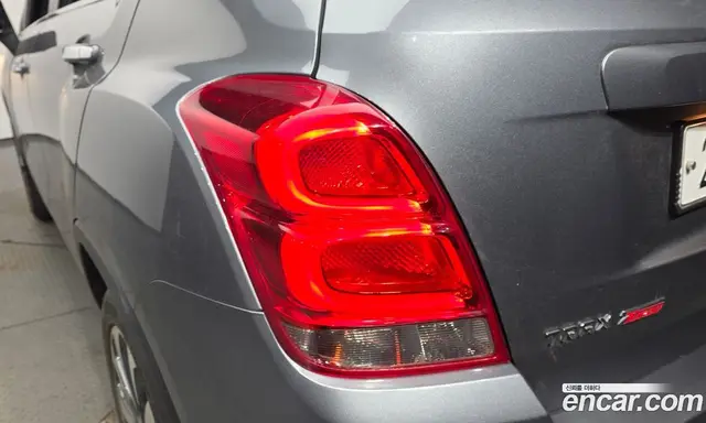 Chevrolet Trax 2018 1.4 автомат (гидро), миниатюра 9
