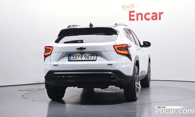Chevrolet Trax 2023 1.2 автомат (гидро), миниатюра 3