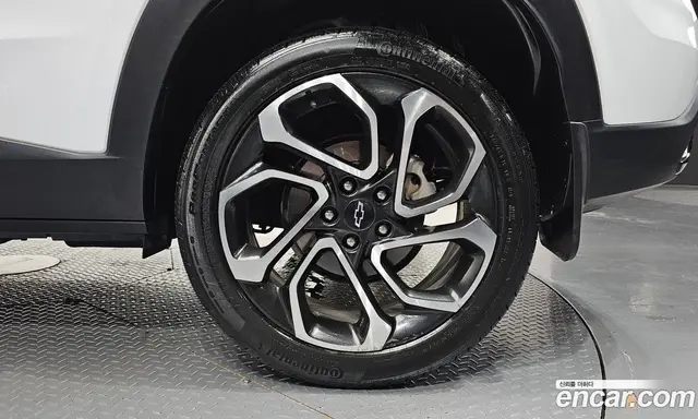 Chevrolet Trax 2023 1.2 автомат (гидро), миниатюра 6