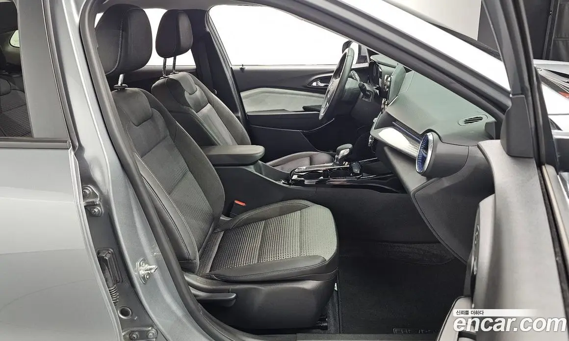 Chevrolet Trax 2024 1.2 автомат (гидро), фото 16