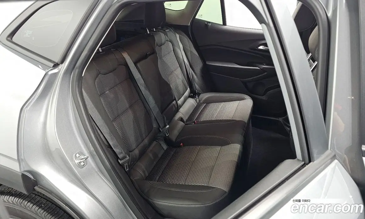 Chevrolet Trax 2024 1.2 автомат (гидро), фото 17