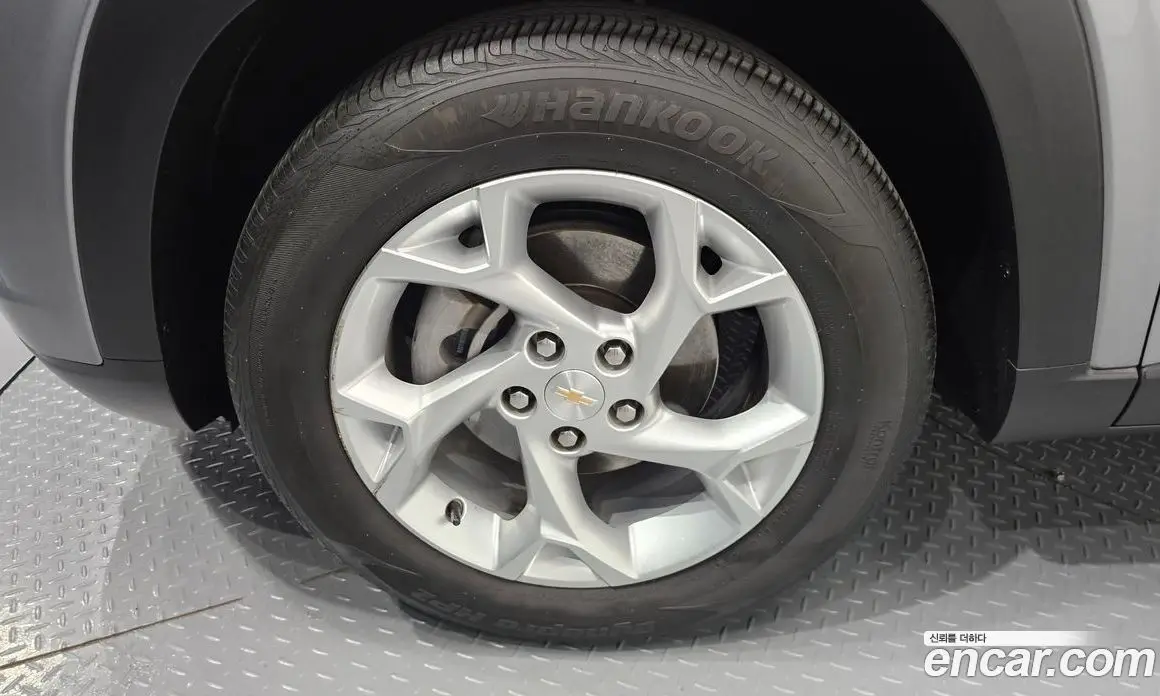 Chevrolet Trax 2024 1.2 автомат (гидро), фото 5