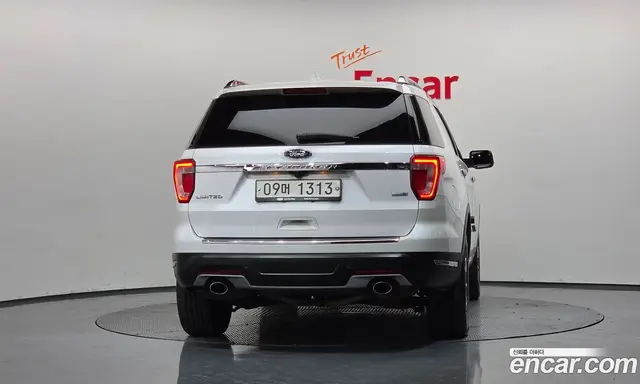 Ford Explorer 2018 2.3 автомат (гидро), миниатюра 4