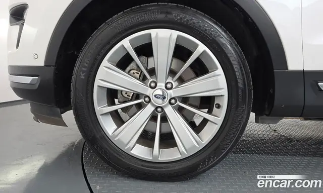 Ford Explorer 2018 2.3 автомат (гидро), миниатюра 5