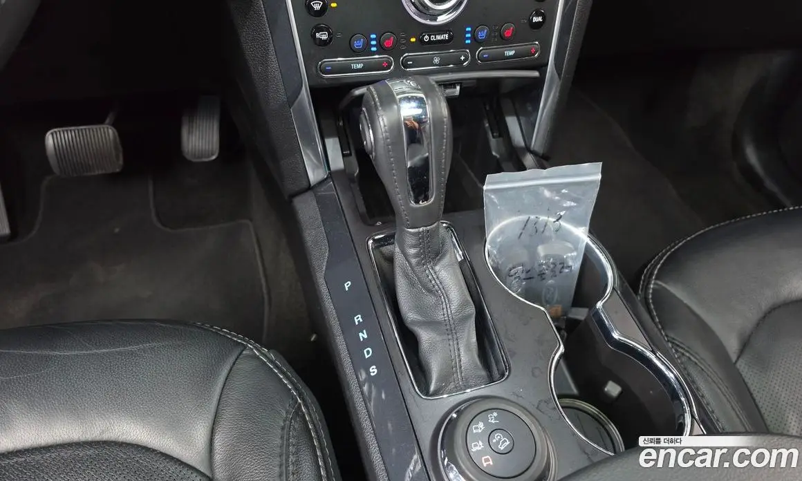 Ford Explorer 2018 2.3 автомат (гидро), фото 9