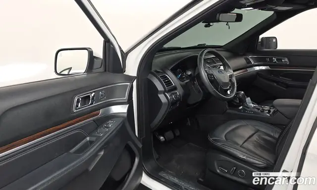 Ford Explorer 2018 2.3 автомат (гидро), миниатюра 10