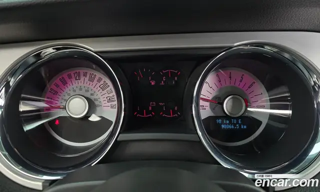 Ford Mustang 2010 3.7 автомат (гидро), миниатюра 8