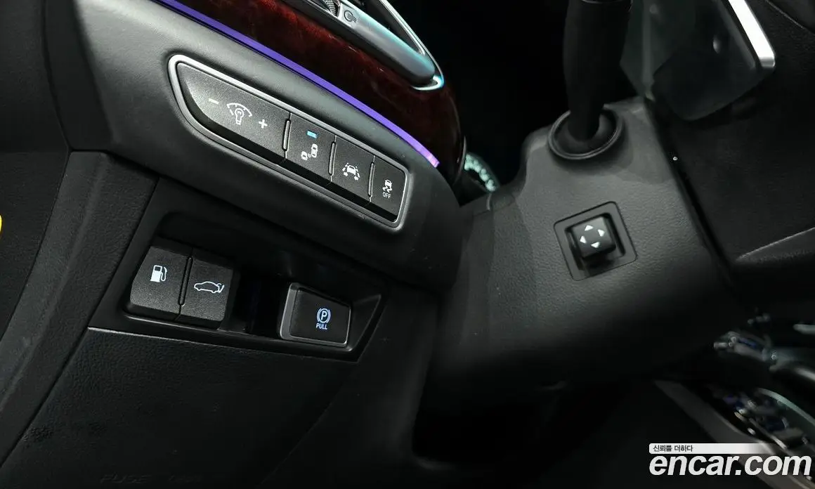 Genesis EQ900 2016 5.0 автомат (гидро), фото 14 Genesis EQ900 2016 5.0 автомат (гидро), фото 14