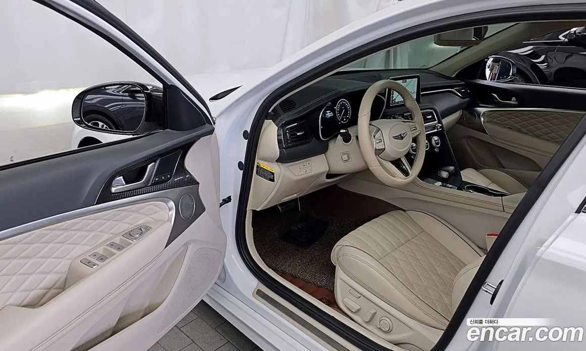 Genesis G70 2020 3.3 автомат (гидро), фото 13