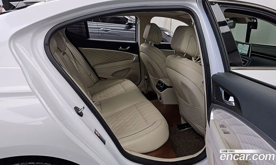 Genesis G70 2020 3.3 автомат (гидро), фото 18