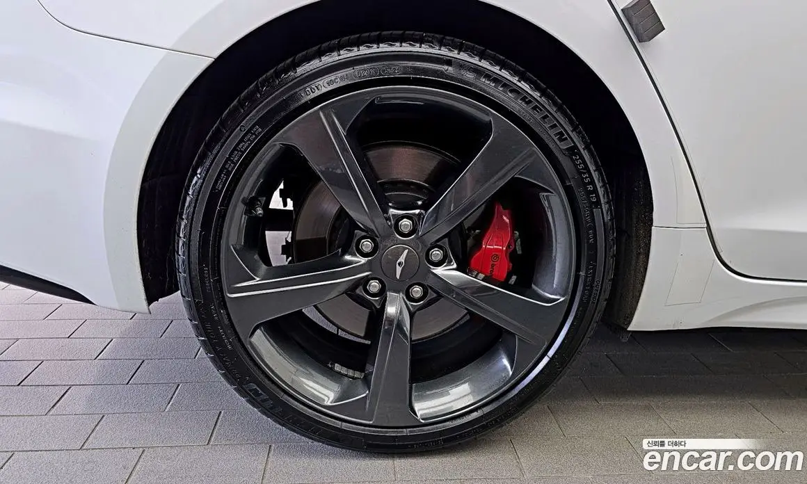 Genesis G70 2020 3.3 автомат (гидро), фото 5