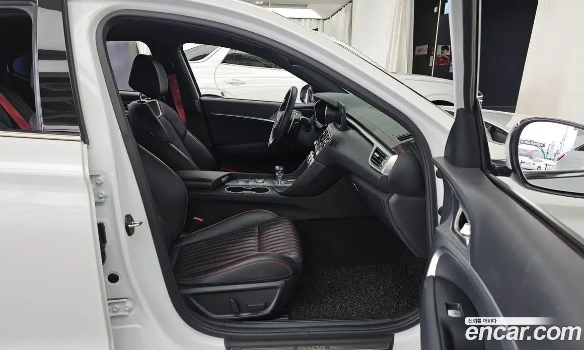 Genesis G70 2021 2.0 автомат (гидро), фото 16