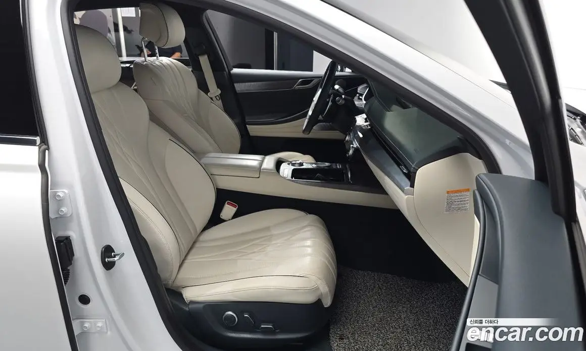 Genesis G80 2022 0.2 автомат (гидро), фото 15