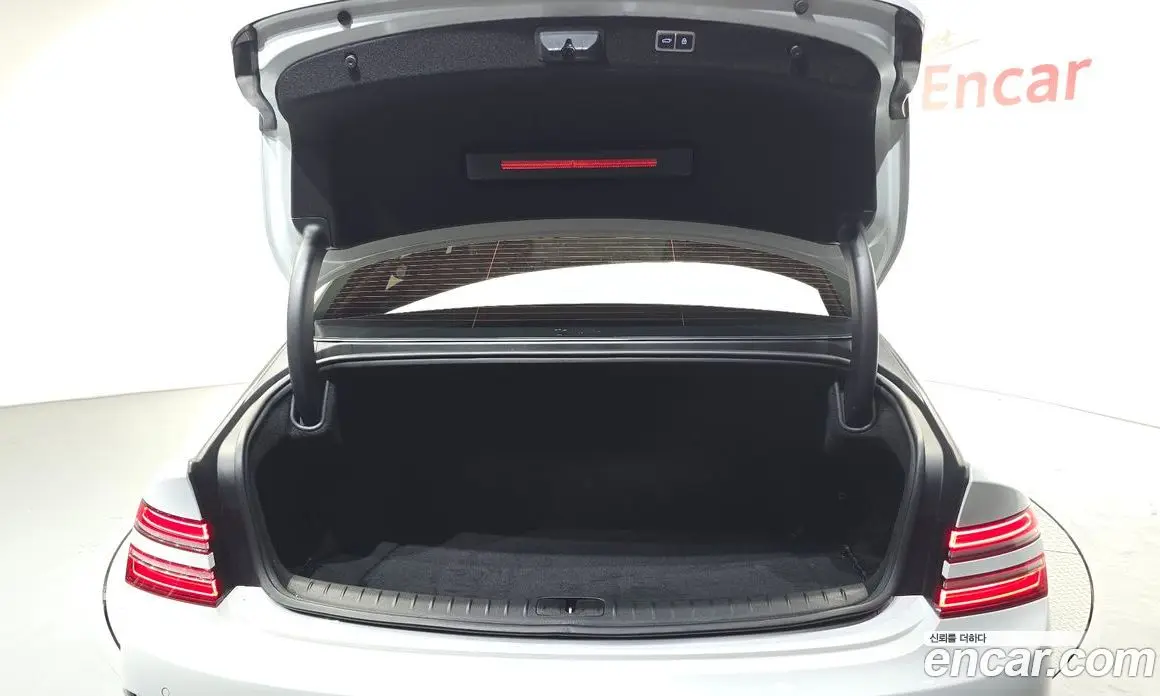 Genesis G80 2022 0.2 автомат (гидро), фото 23