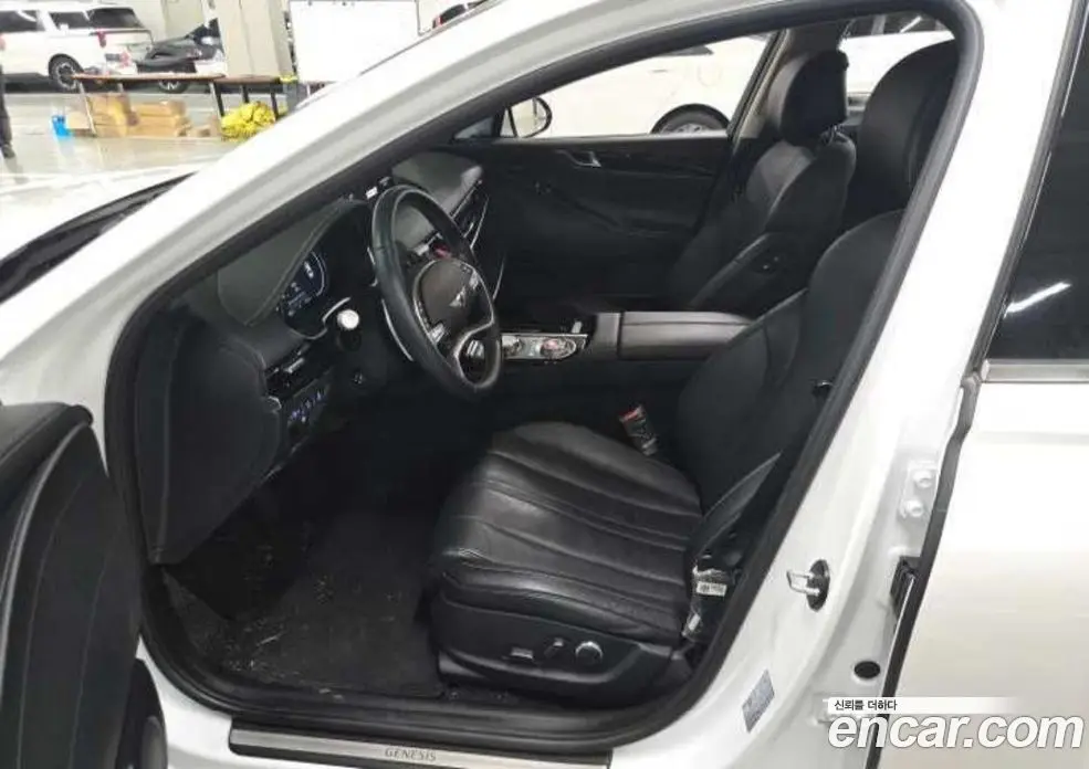 Genesis G80 2023 2.5 автомат (гидро), фото 4