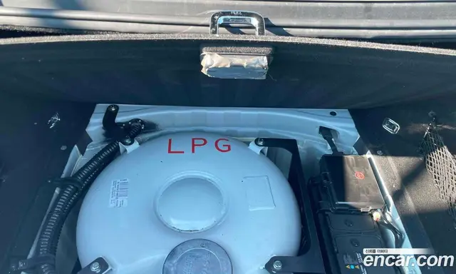 Genesis G90 2019 3.8 автомат (гидро), миниатюра 6