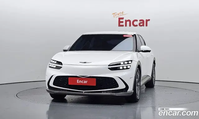 Genesis GV60 2022 0.1 автомат (гидро), миниатюра 2