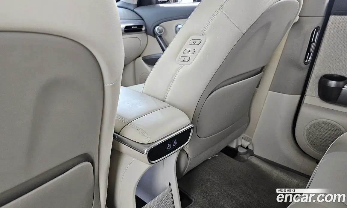 Genesis GV60 2022 0.1 автомат (гидро), фото 28