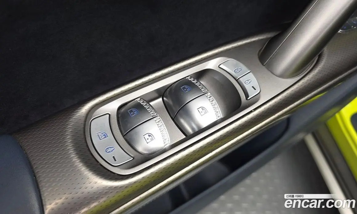 Genesis GV60 2022 0.1 автомат (гидро), фото 31