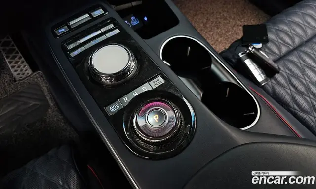 Genesis GV70 2021 2.5 автомат (гидро), миниатюра 11