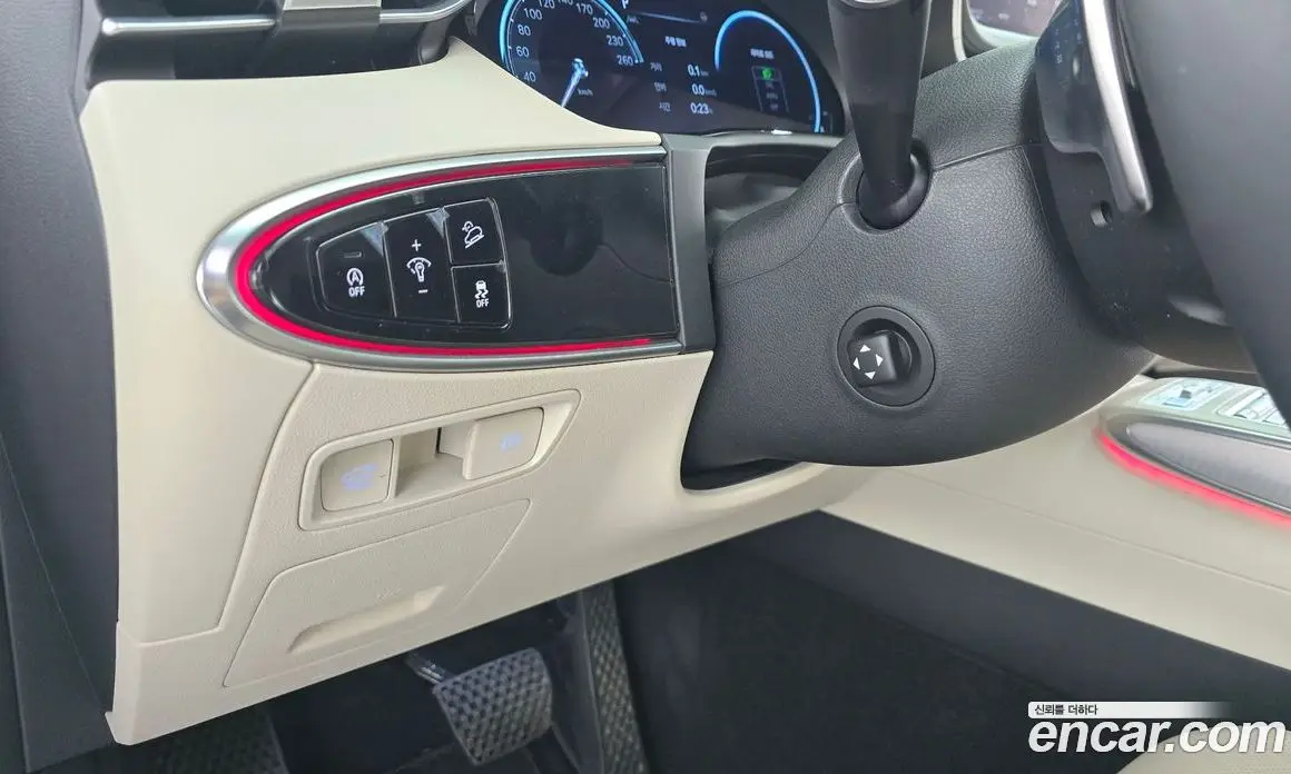 Genesis GV70 2023 2.5 автомат (гидро), фото 18