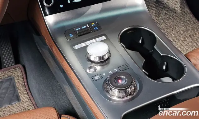 Genesis GV70 2025 2.5 автомат (гидро), миниатюра 12