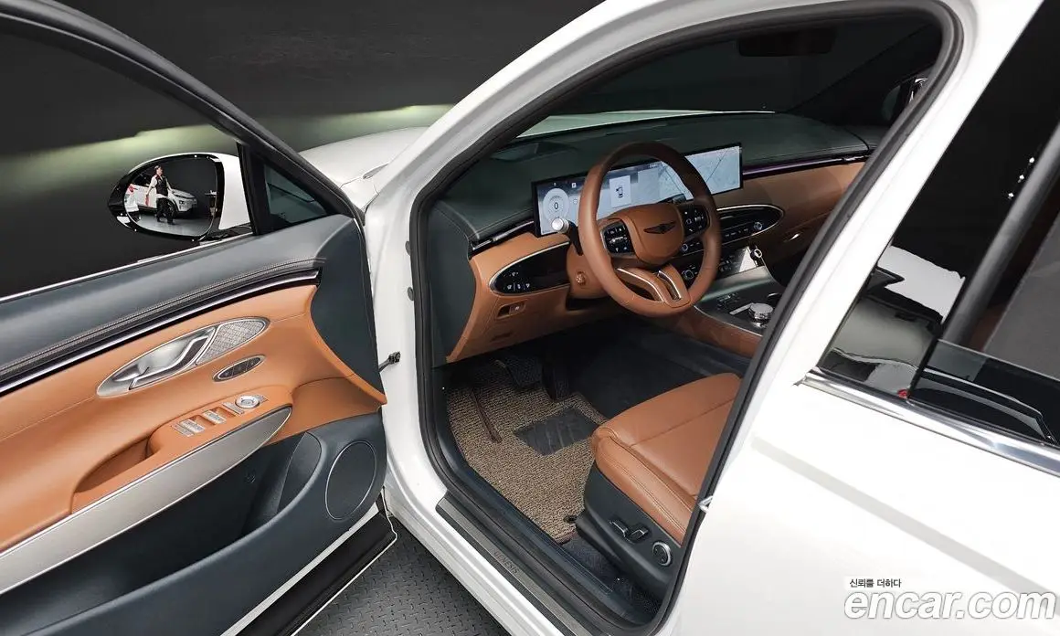 Genesis GV70 2025 2.5 автомат (гидро), фото 13