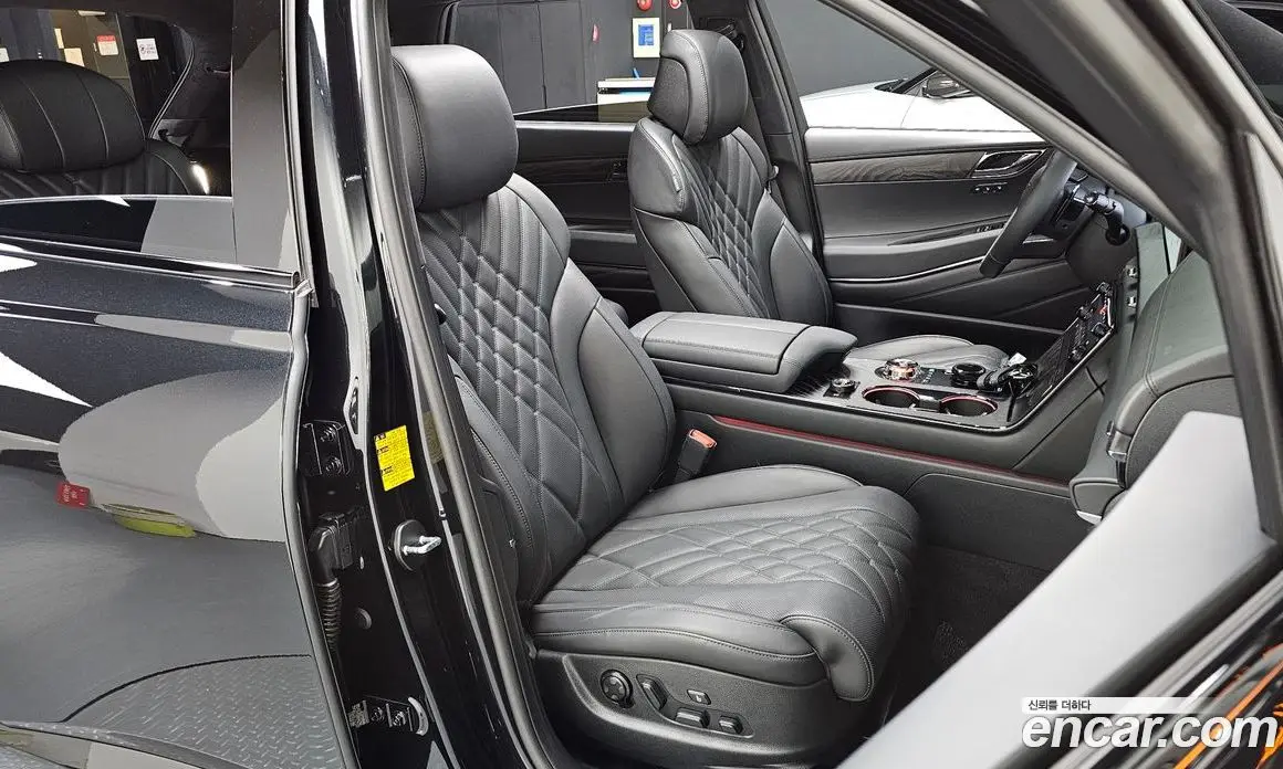 Genesis GV80 2025 3.5 автомат (гидро), фото 15