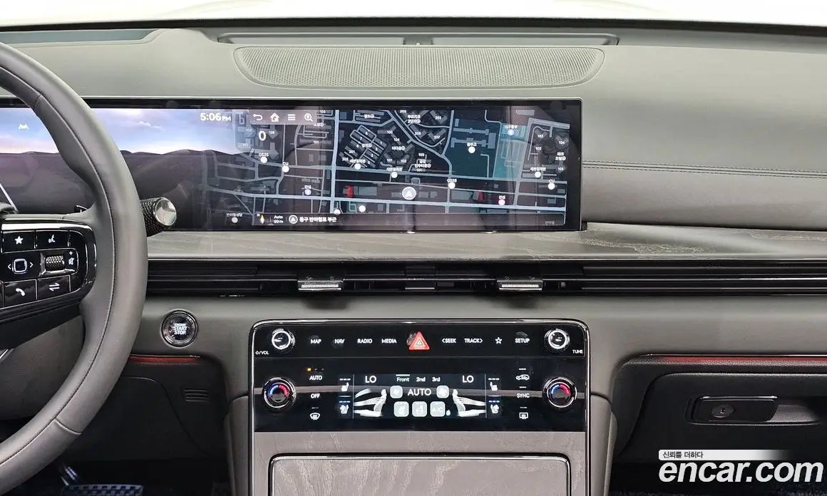 Genesis GV80 2025 3.5 автомат (гидро), фото 19