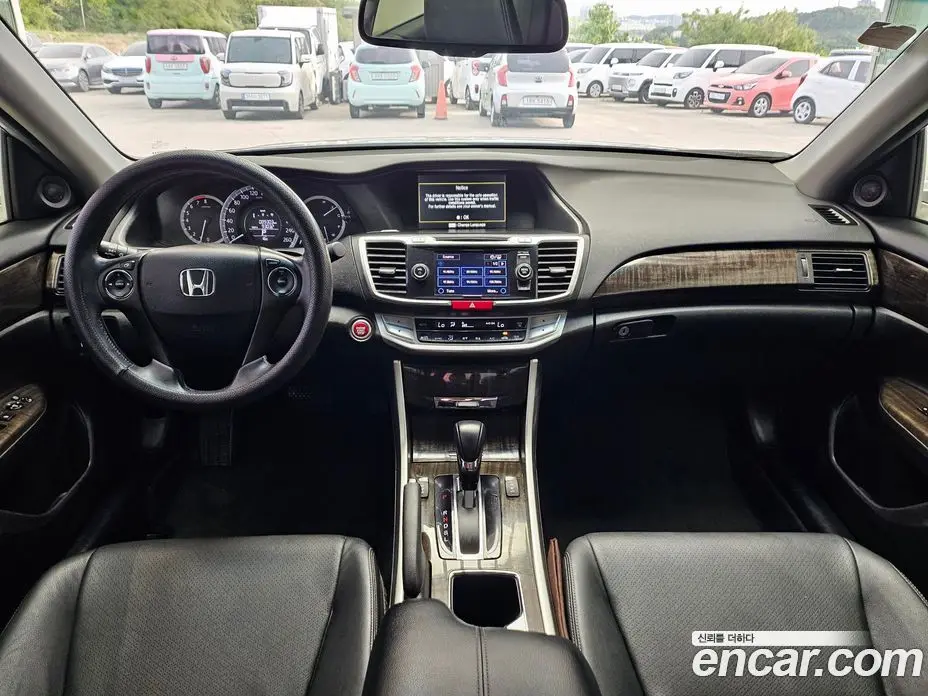 Honda Accord 2014 2.5 автомат (гидро), фото 12