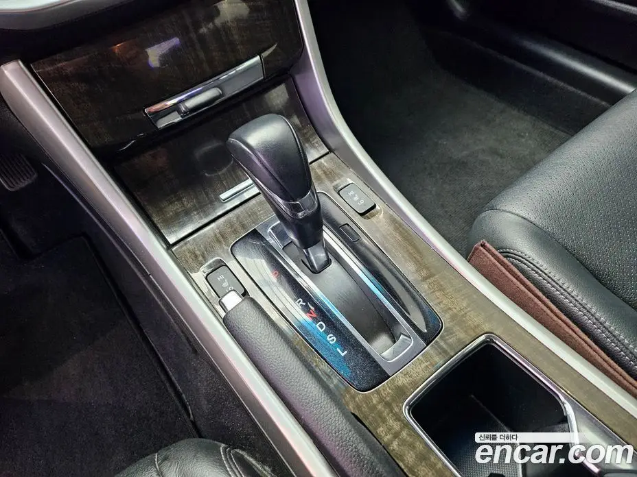 Honda Accord 2014 2.5 автомат (гидро), фото 16