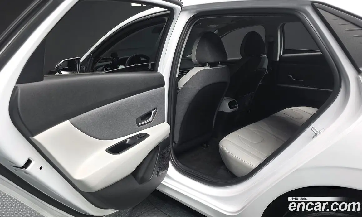 Hyundai Avante 2020 1.6 автомат (гидро), фото 16