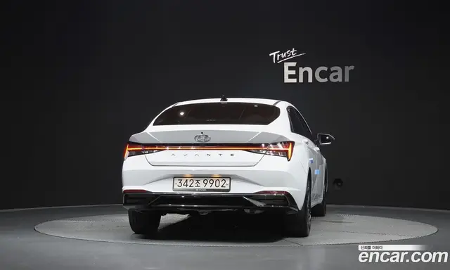 Hyundai Avante 2020 1.6 автомат (гидро), миниатюра 4