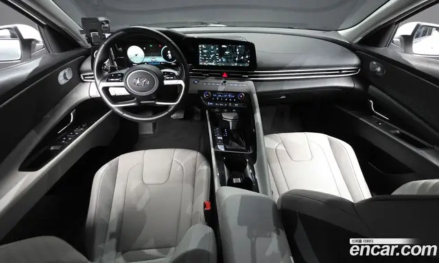 Hyundai Avante 2020 1.6 автомат (гидро), миниатюра 10