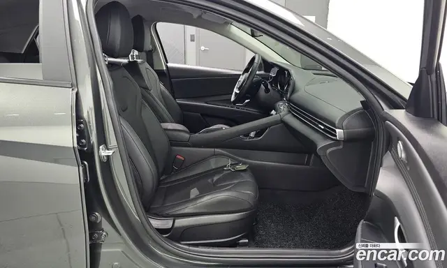 Hyundai Avante 2020 1.6 автомат (гидро), миниатюра 12