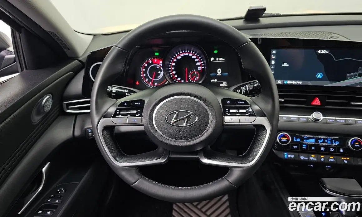 Hyundai Avante 2020 1.6 автомат (гидро), фото 15
